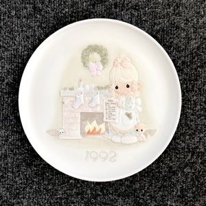 1992 Precious Moments Christmas Blessings Series